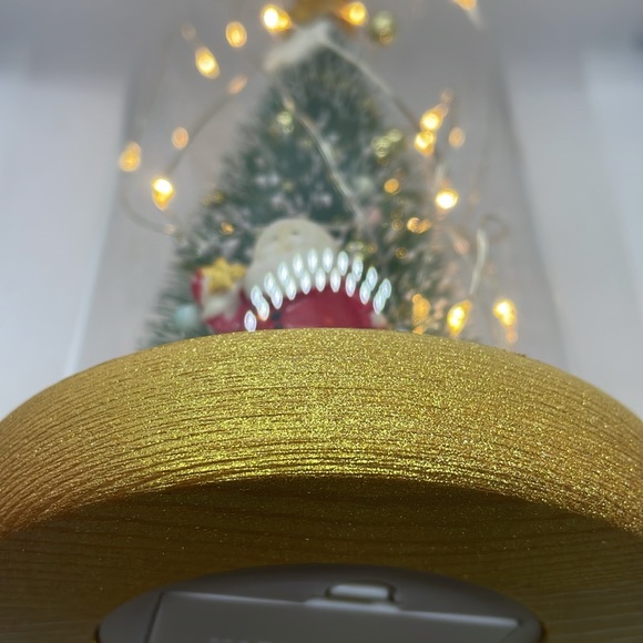 Christmas Tree Globe Lighted Battery Operated 8 Inch Holiday Santa Snowballs - Picture 16 of 17